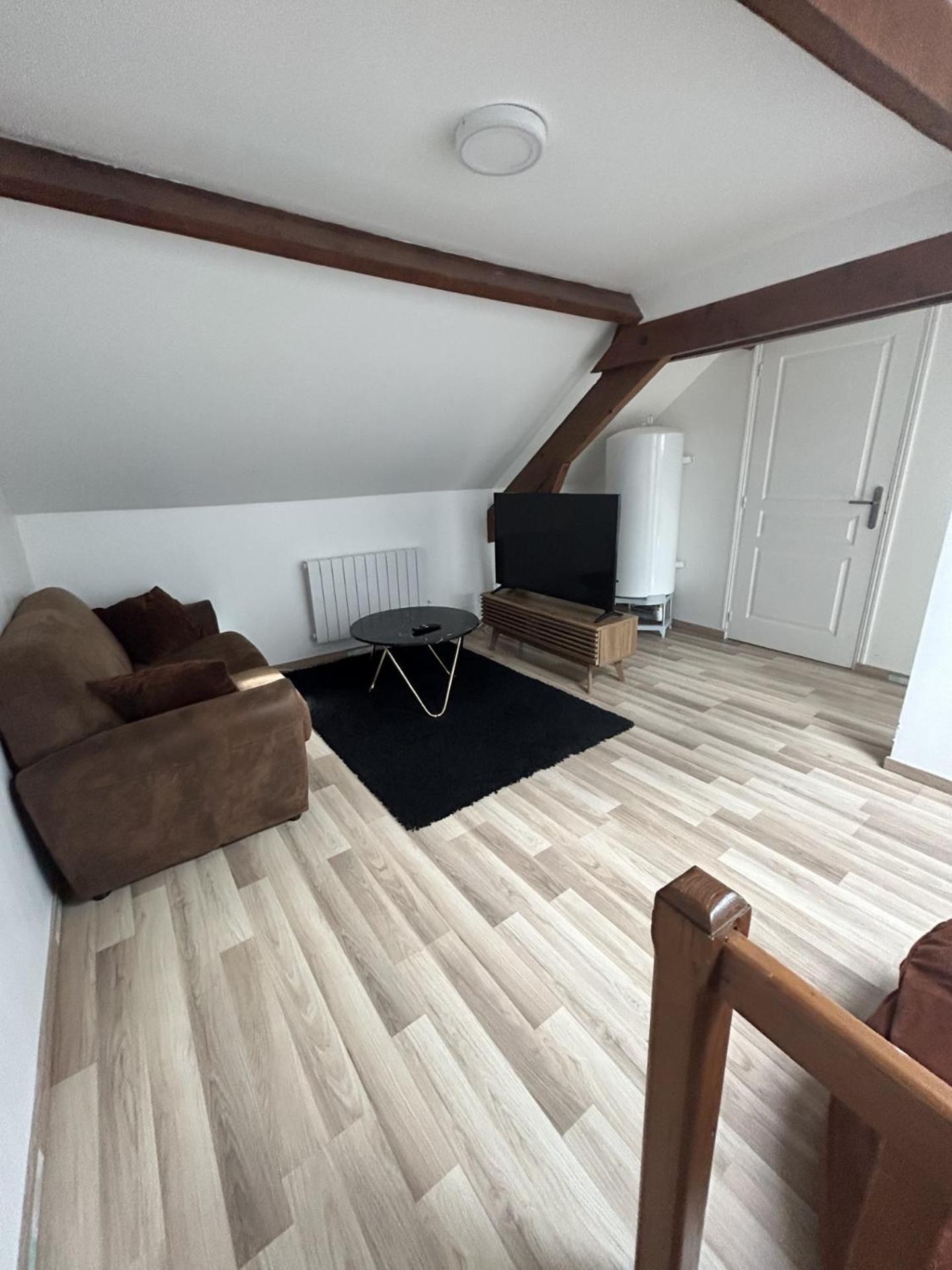Grand Cru * Magnifique Duplex Au Coeur D'Epernay Apartment Exterior foto